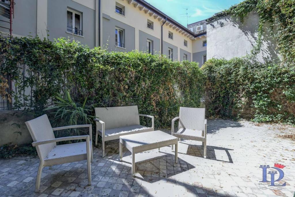 Ferienwohnung Desenzanoloft Peler Desenzano del Garda Exterior foto