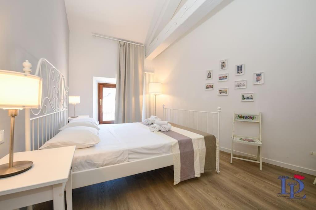 Ferienwohnung Desenzanoloft Peler Desenzano del Garda Exterior foto